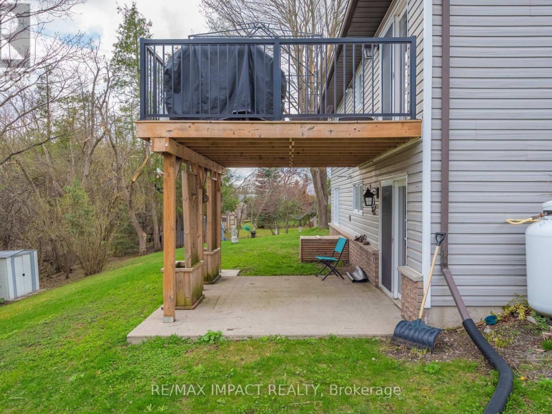 10 CEDARTREE LANE, Kawartha Lakes (Bobcaygeon)