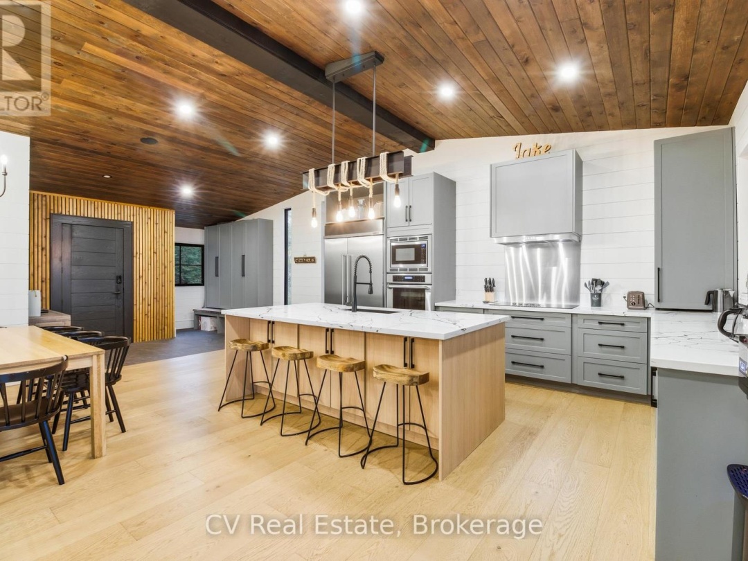 1069 WHITE EAGLE ROAD, Kahshe Lake