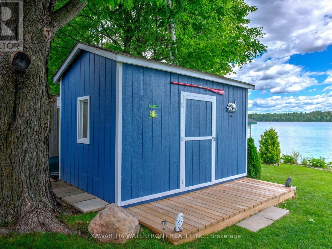 26 GREENWOOD CRESCENT, Canal Lake