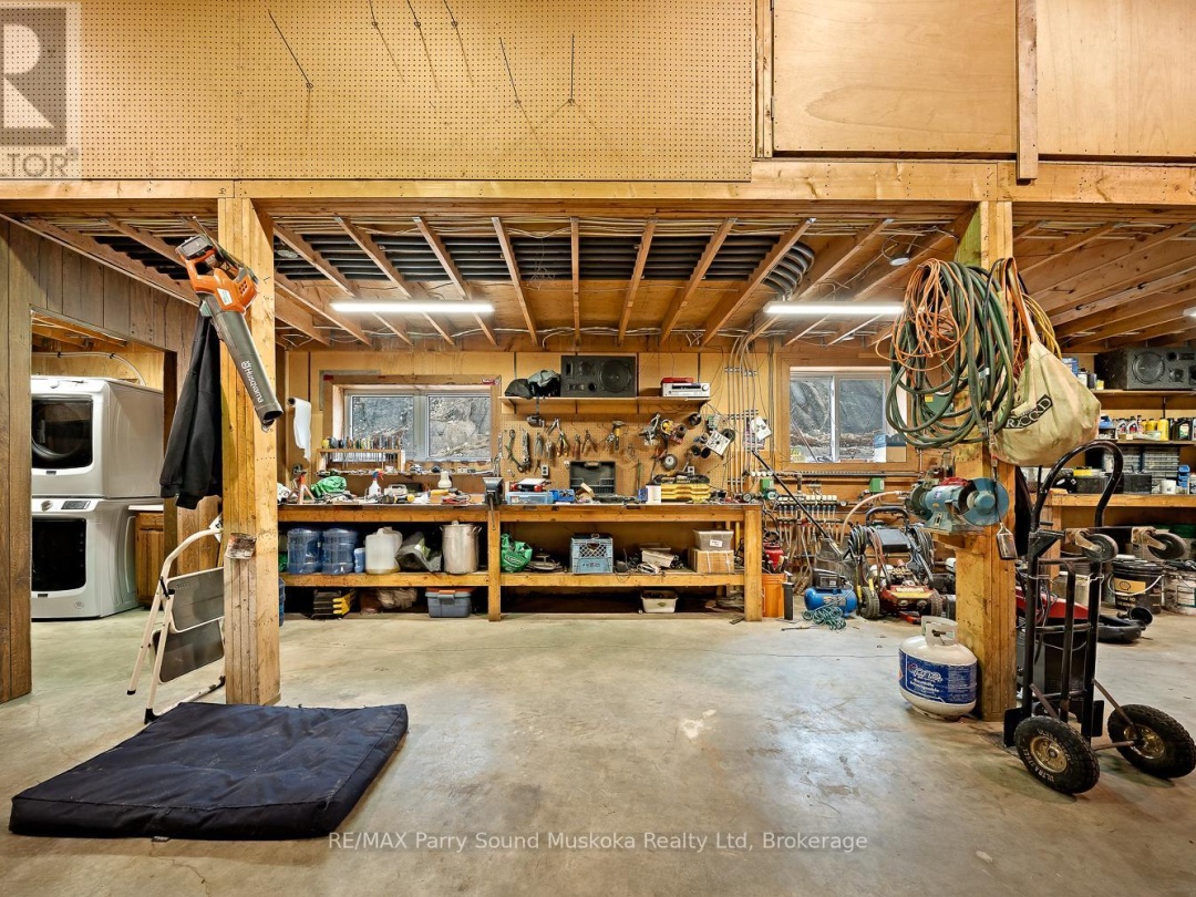 92 BLUE LAKE ROAD, Murdock Lake