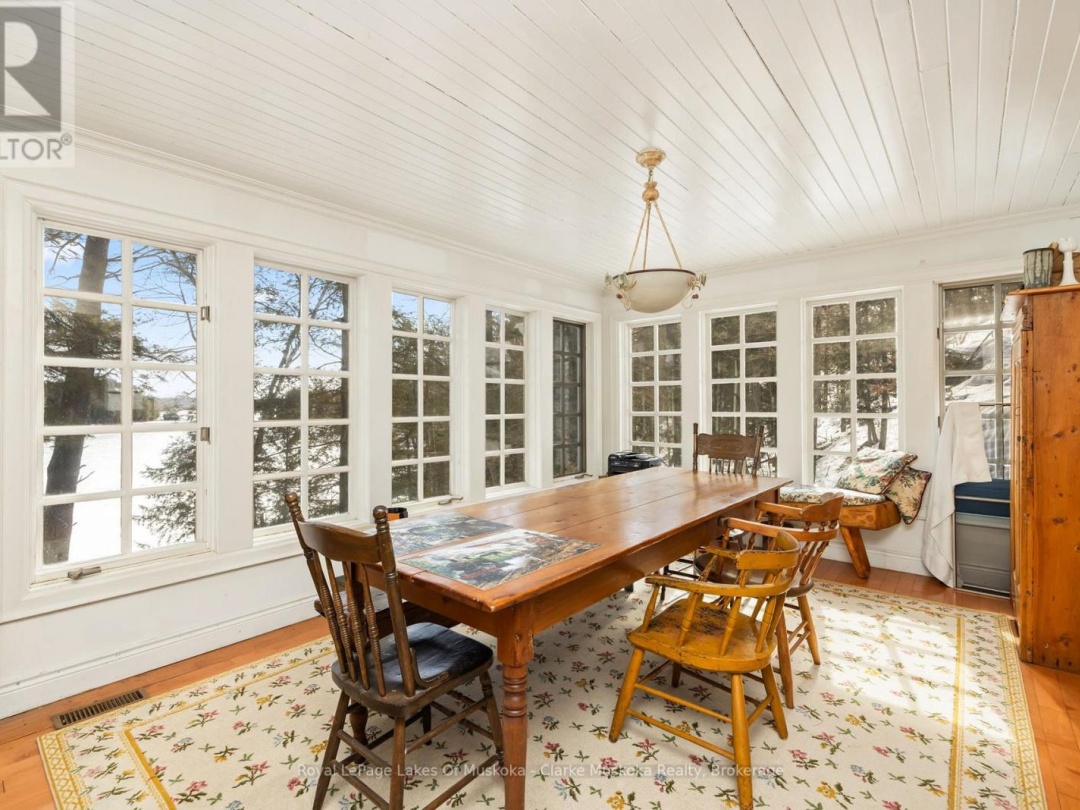 250 CLEAR LAKE ROAD, Lake Joseph