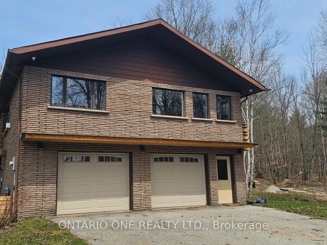 1045 COWBELL LANE, Gravenhurst (Morrison)