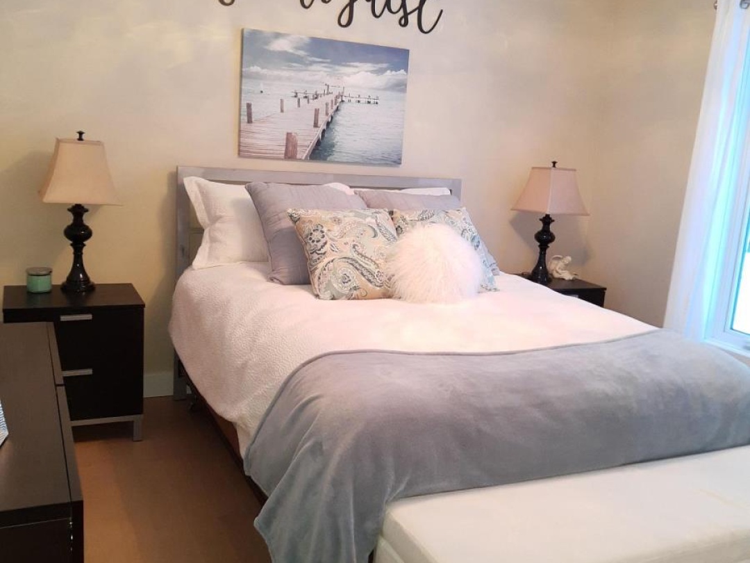 1333 WALKER LAKE DRIVE, Lake of Bays (Sinclair)