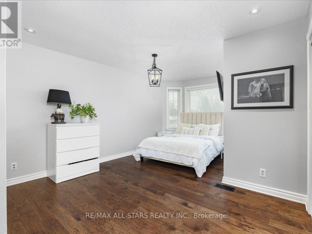 420 CENTRE STREET, Brock (Beaverton)