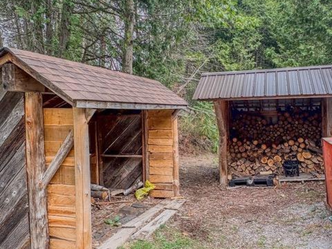 728 GALWAY ROAD, Trent Lakes