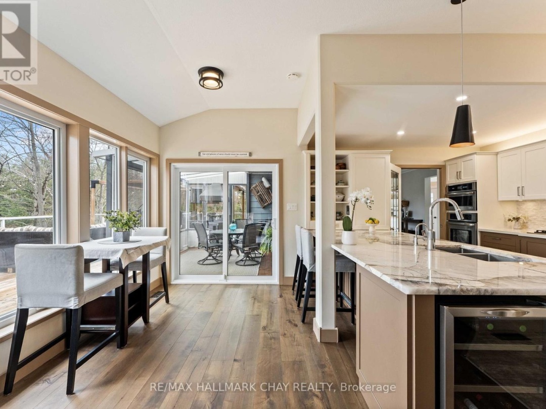 3285 ROCKCLIFFE COURT, Gloucester Pool