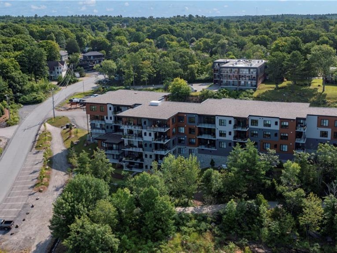 20 Salt Dock Road Unit# 209, Georgian Bay