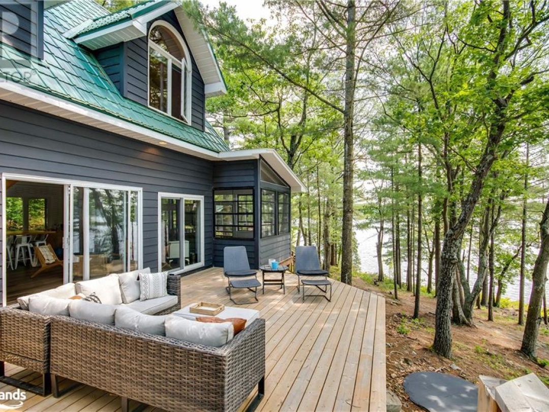 1384 Browning Island, Lake Muskoka