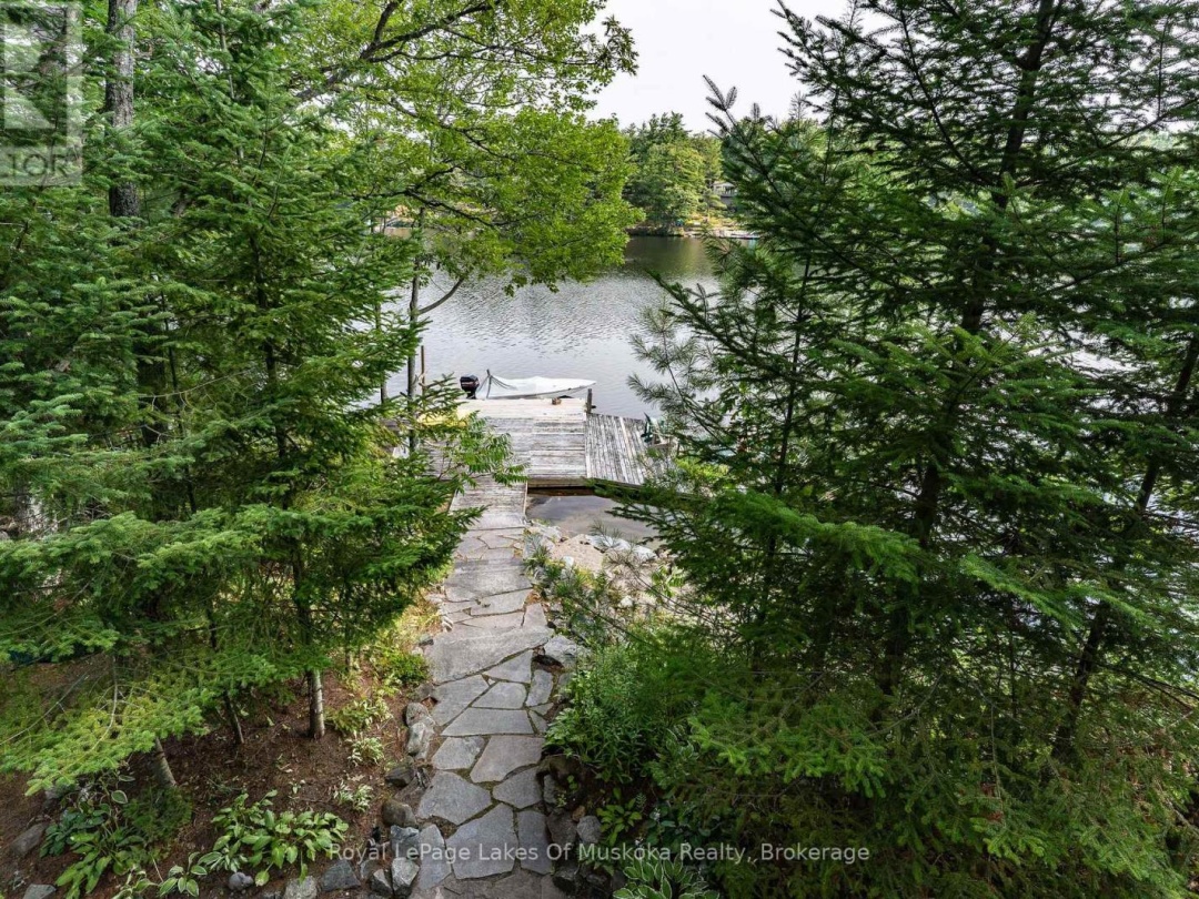 51 PINETREE ROAD, 