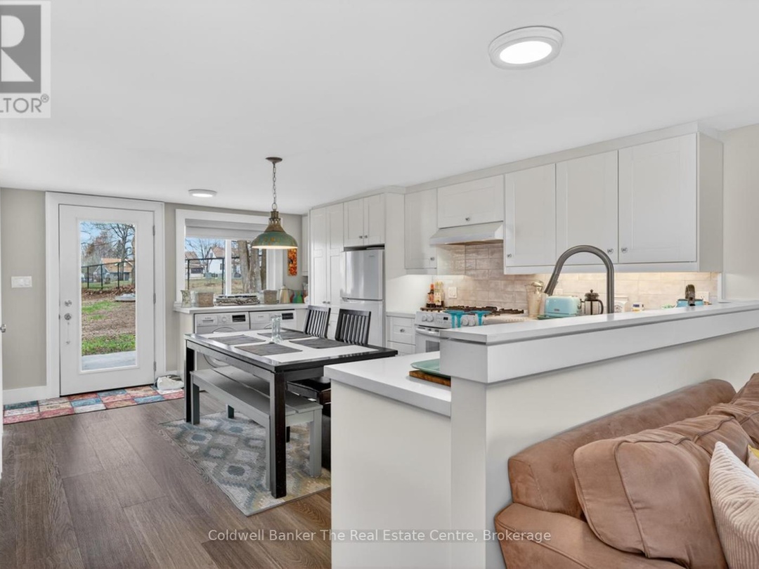 935 FIRST STREET S, Gravenhurst (Muskoka (S))