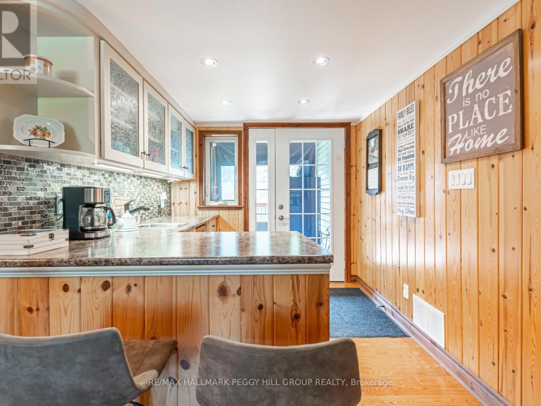 1023 Sophers Landing Road, Gravenhurst