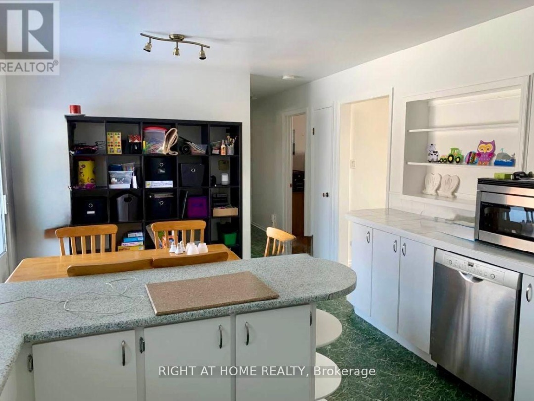 220 KING STREET, Kawartha Lakes (Woodville)