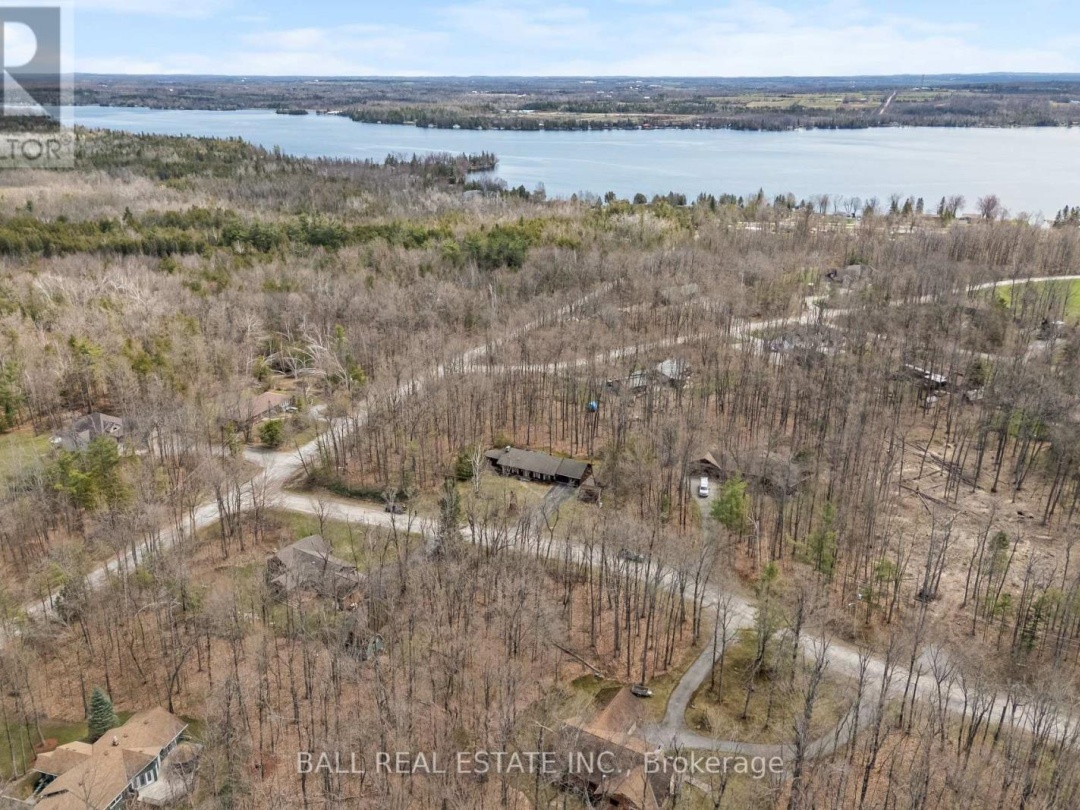 48 STANLEY DRIVE, Kawartha Lakes (Fenelon Falls)