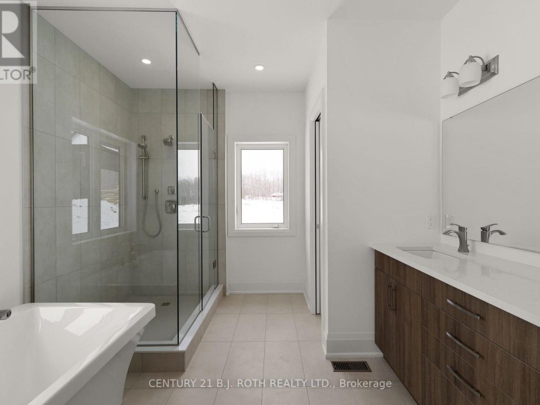 4 FRIESIAN COURT, Oro-Medonte