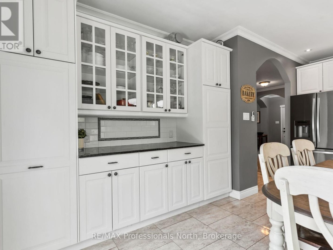 3981 DEEP BAY ROAD, 