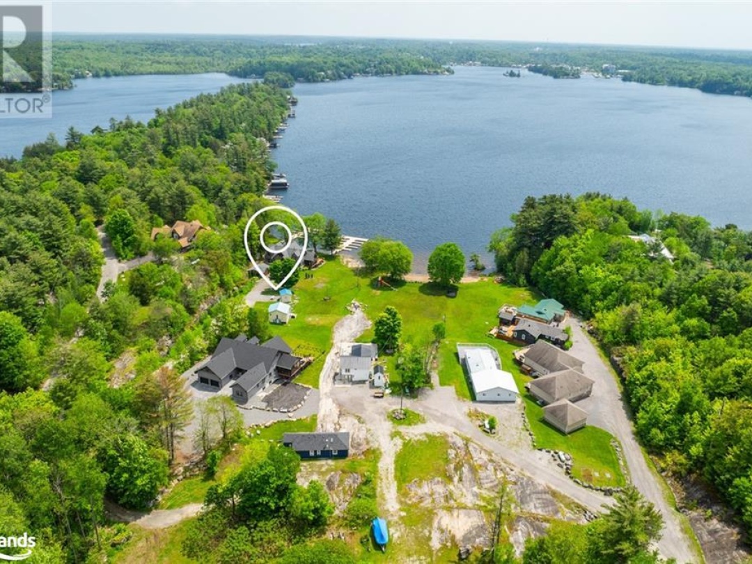 1142 Parkers Point Road, Lake Muskoka