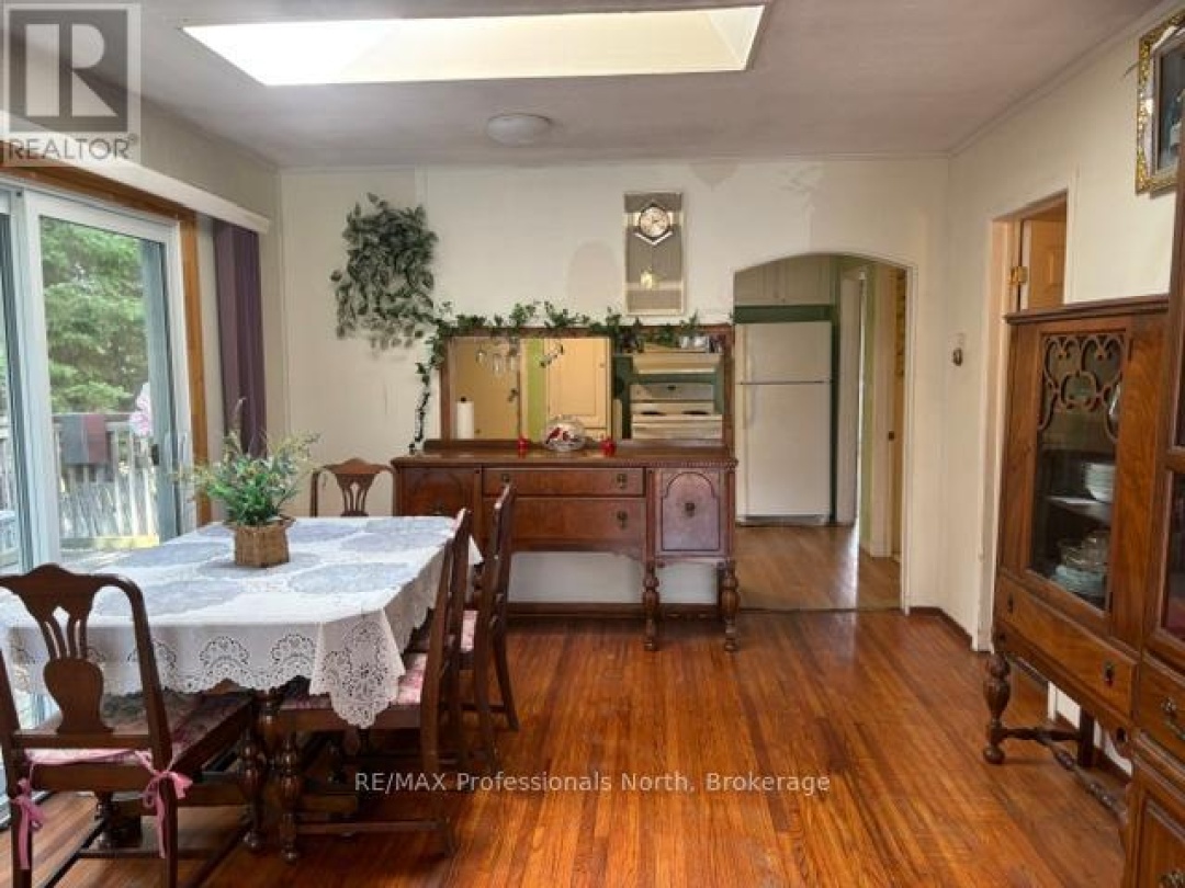 37 PRINCE STREET, Minden Hills (Minden)