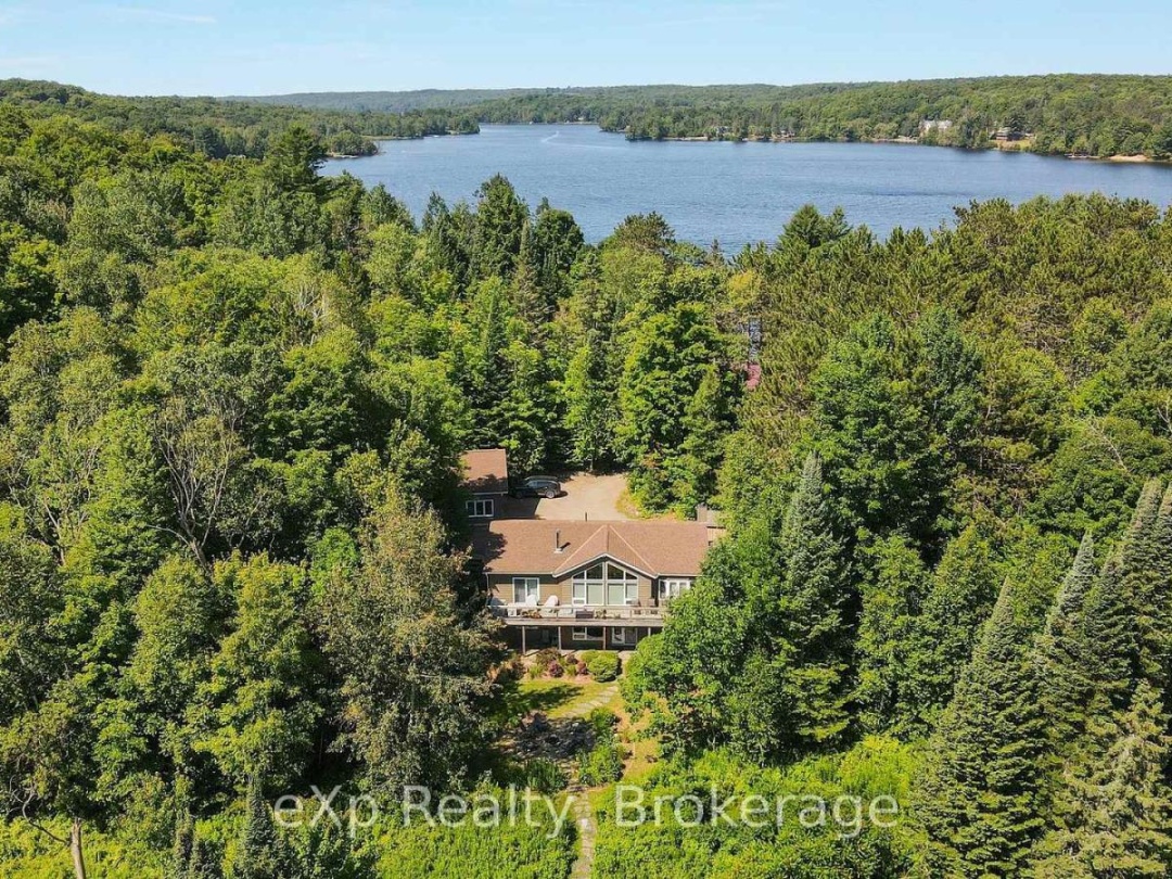 2978 KASHAGAWIGAMOG LAKE ROAD, 