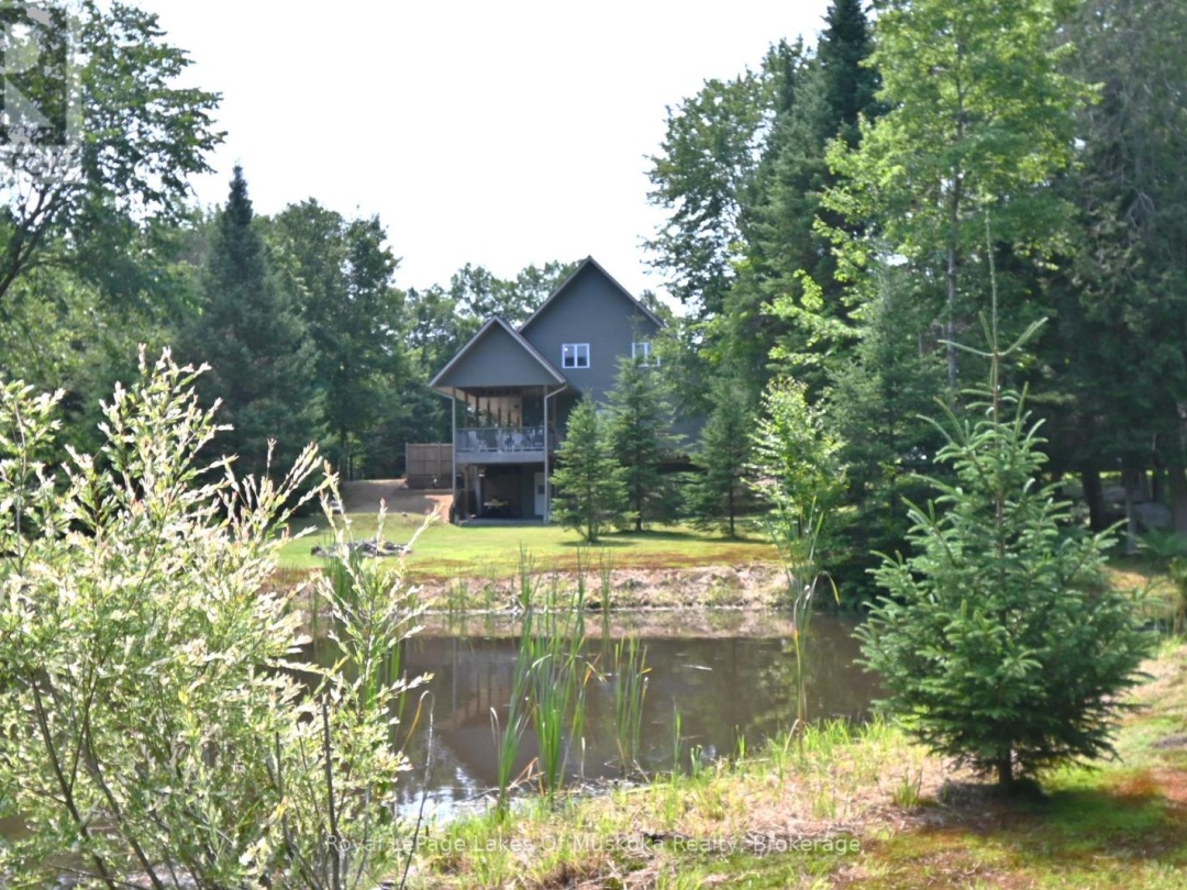 2411 HWY. 118 E. HIGHWAY, Bracebridge (Draper)