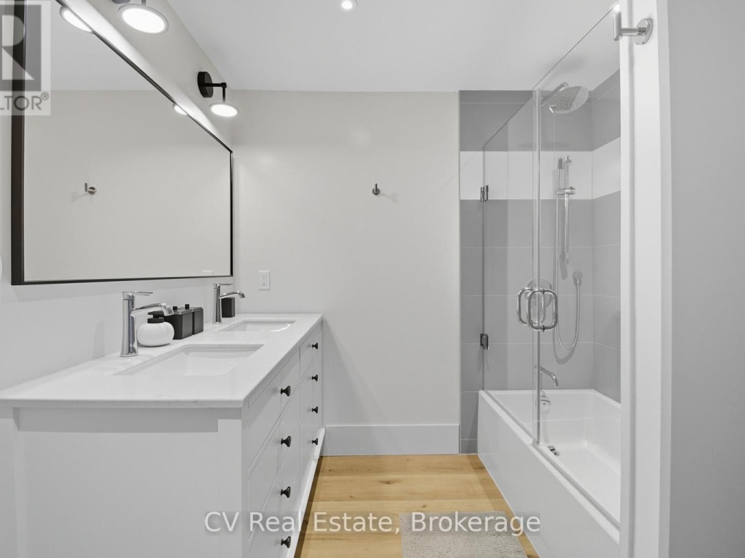 1399 BAYBREEZE LANE, Redstone Lake