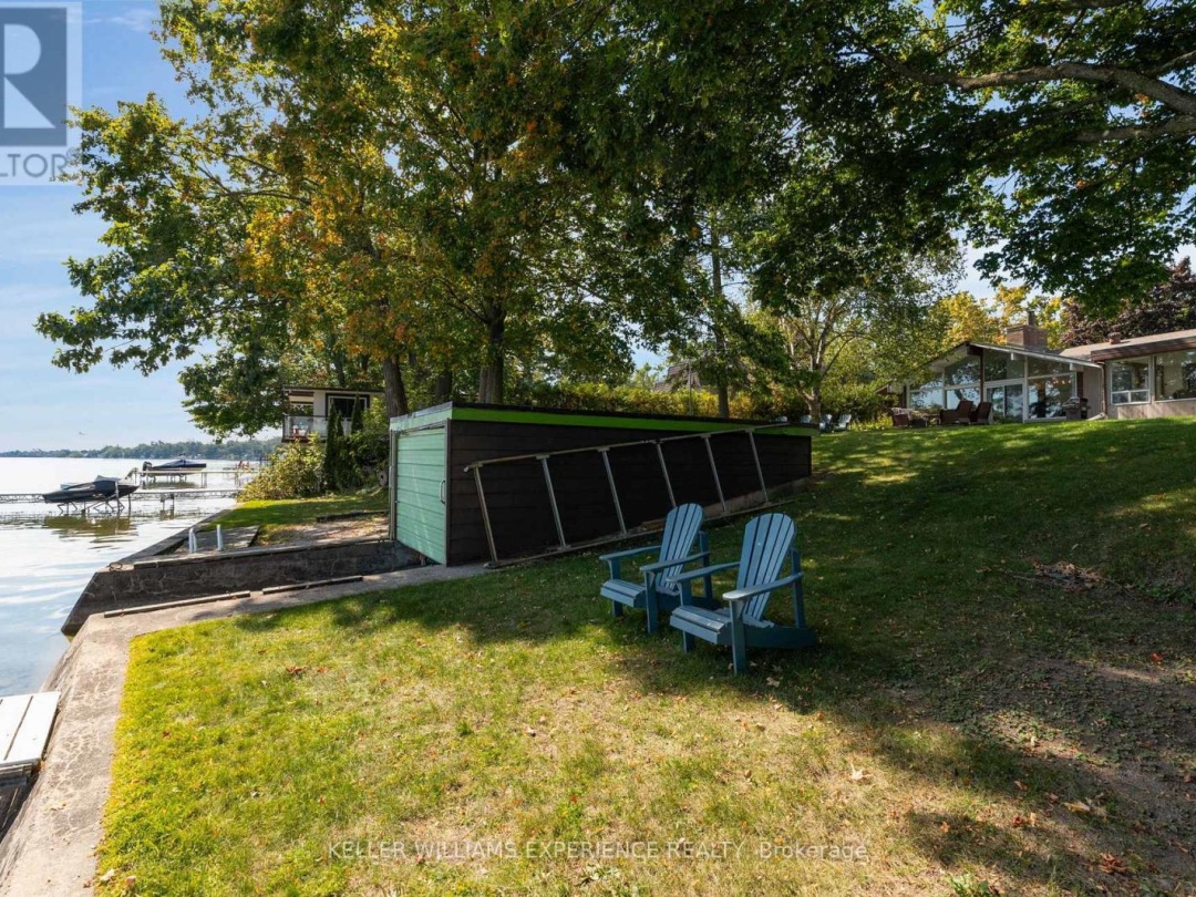 18 MAPLE DRIVE, 