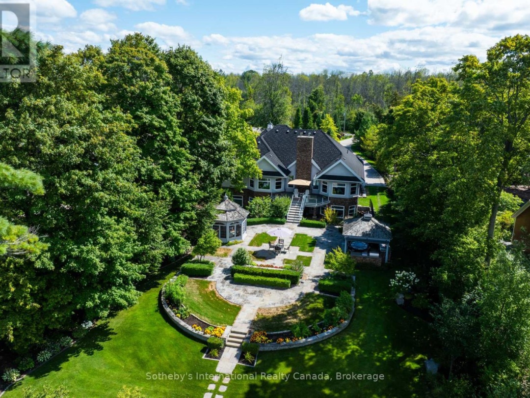 153 CREIGHTON STREET S, Lake Simcoe