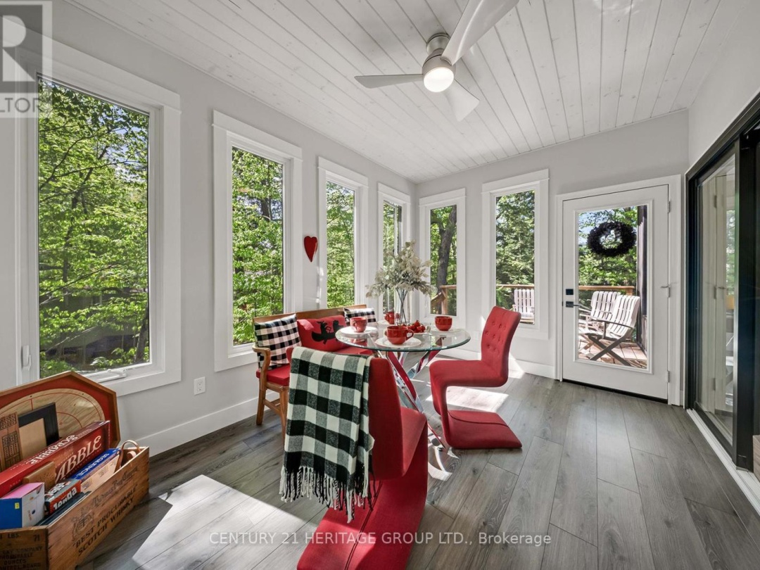 46 GODDARD CRESCENT, Otter Lake