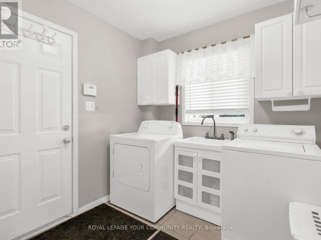 73 ANDERSON CRESCENT NE, Georgian Bay