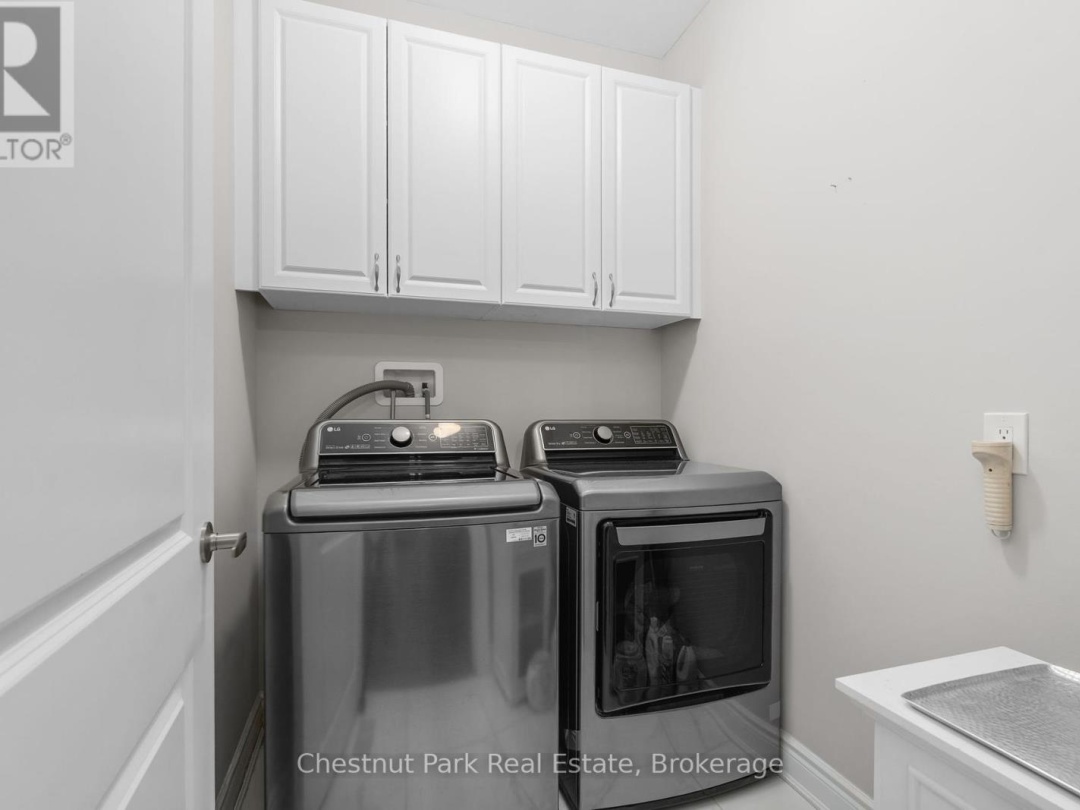 31 WINDSONG CRESCENT, 