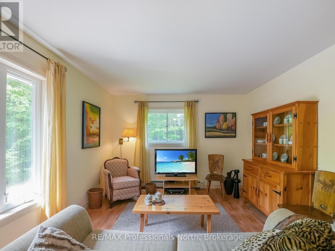 3072 GELERT ROAD, Minden Hills (Snowdon)