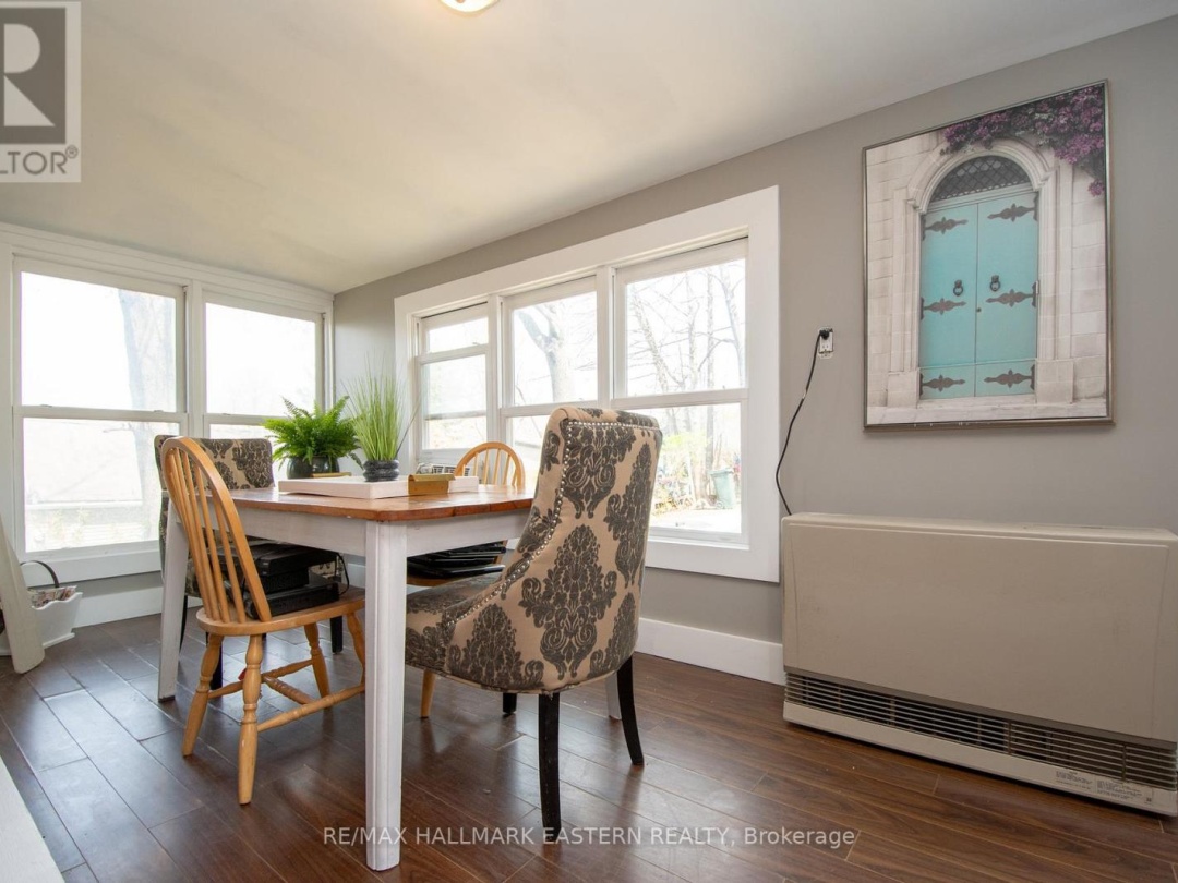 2305 THURSTONIA ROAD, Sturgeon Lake