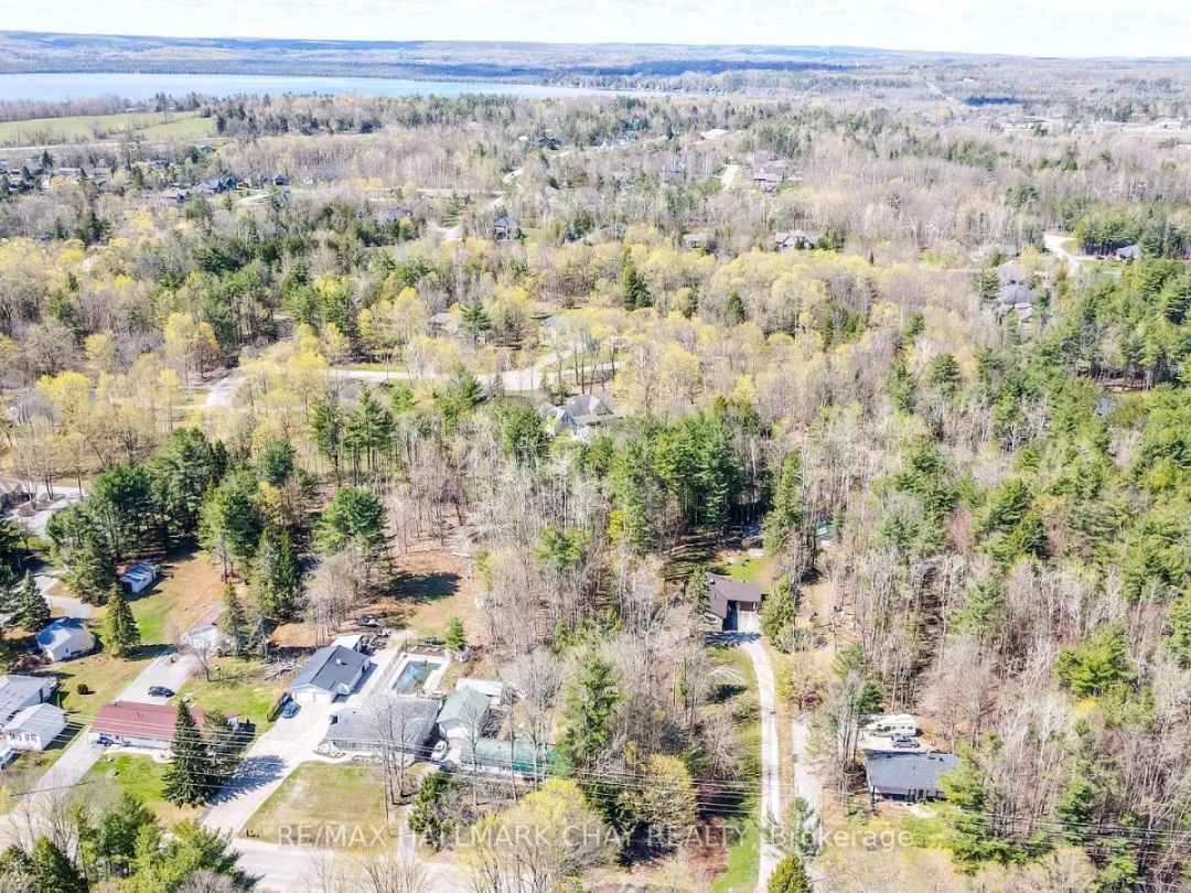 4062 WAINMAN LINE, Severn (Bass Lake)