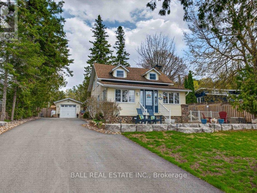 769 CEDAR GLEN ROAD, Sturgeon Lake