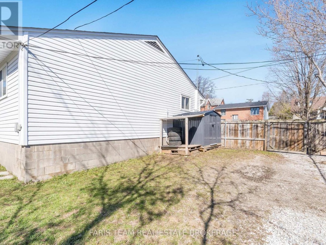 240 LACLIE STREET, Orillia