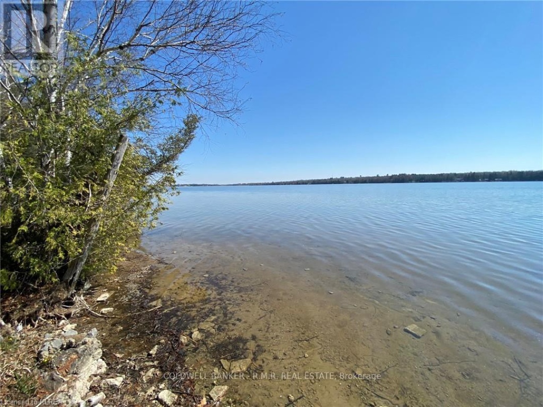 LOT 10 PINEWOOD BOULEVARD, Canal Lake