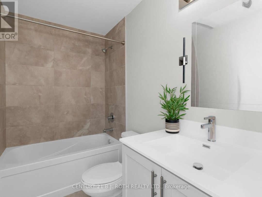 UNIT 12N - 89 LIGHTFOOT DRIVE, 