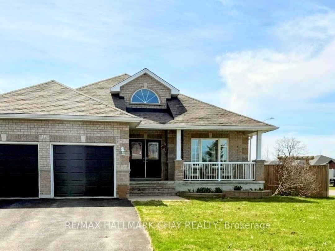16 SHEPPARD DRIVE, Tay (Victoria Harbour)