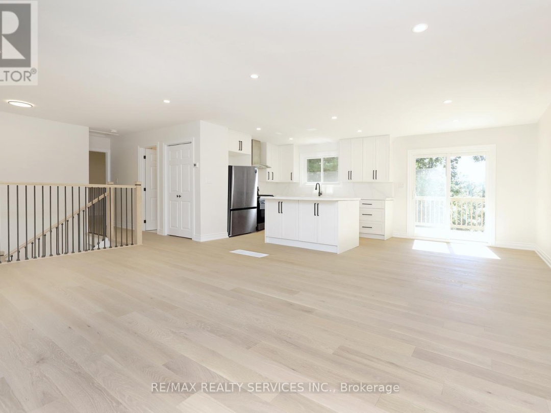 8570 HWY 12, Oro-Medonte