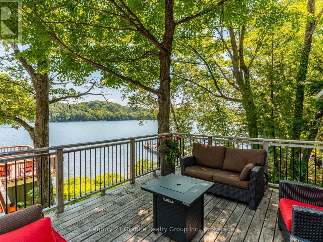 1025 SAGE DRIVE, 