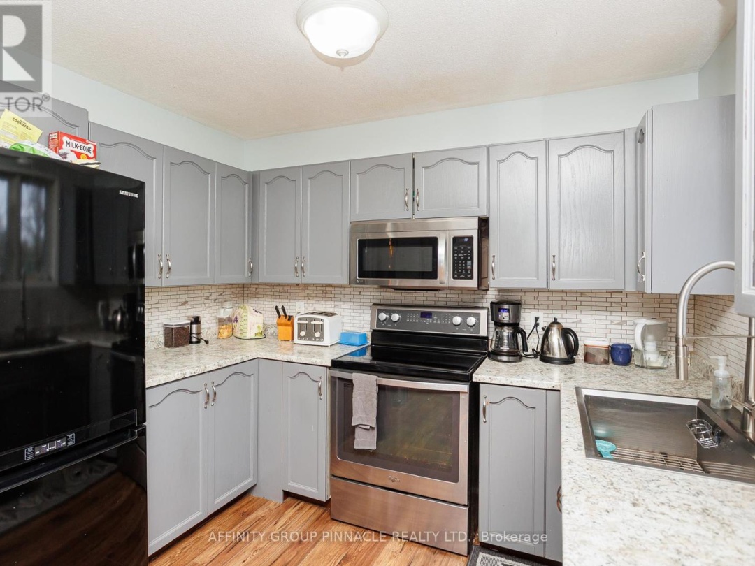 7 HAWK STREET, Kawartha Lakes (Eldon)