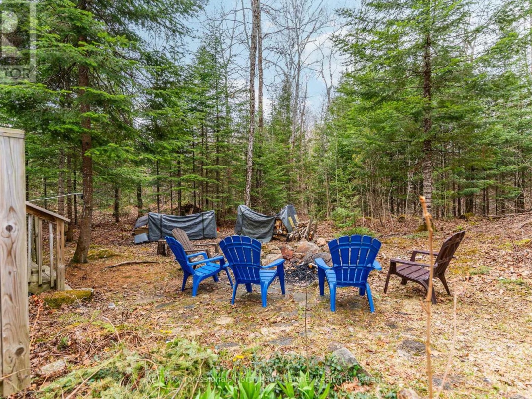 2041 GLAMOR LAKE ROAD, Highlands East (Monmouth)