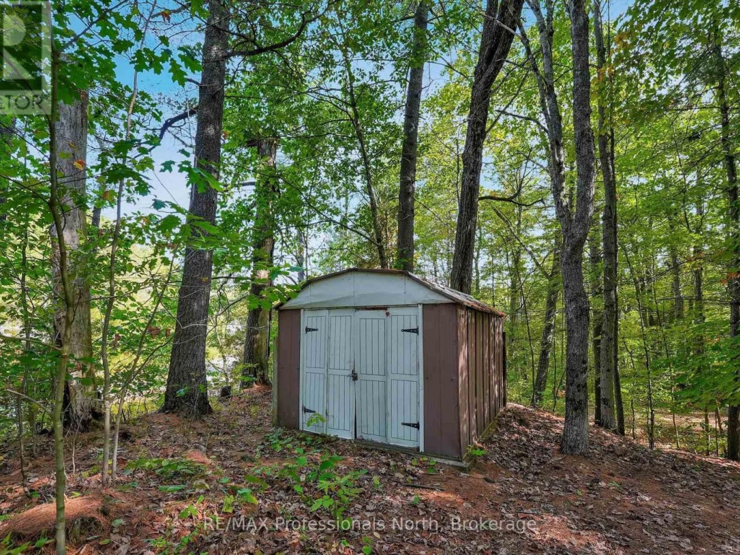 1021 MILLWOODS ROAD, 