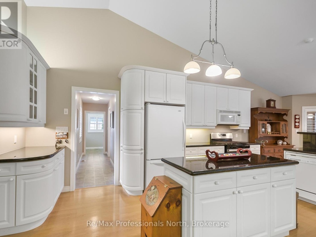 160 TIFFANY TRAIL, 