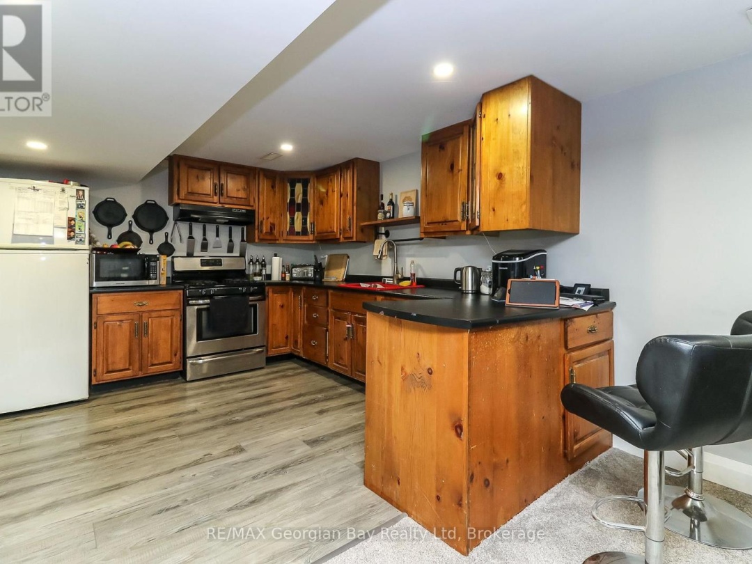 57 MAPLE STREET, Tay (Victoria Harbour)