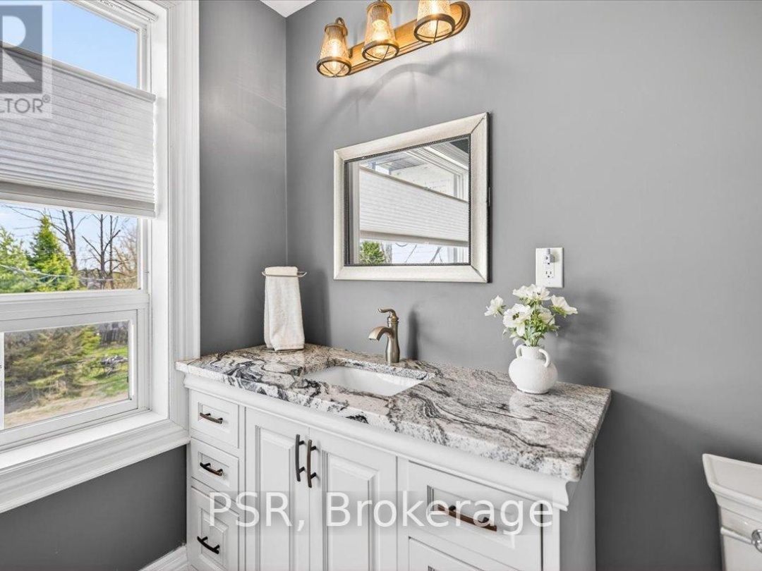 515 FENEL ROAD, Kawartha Lakes (Woodville)