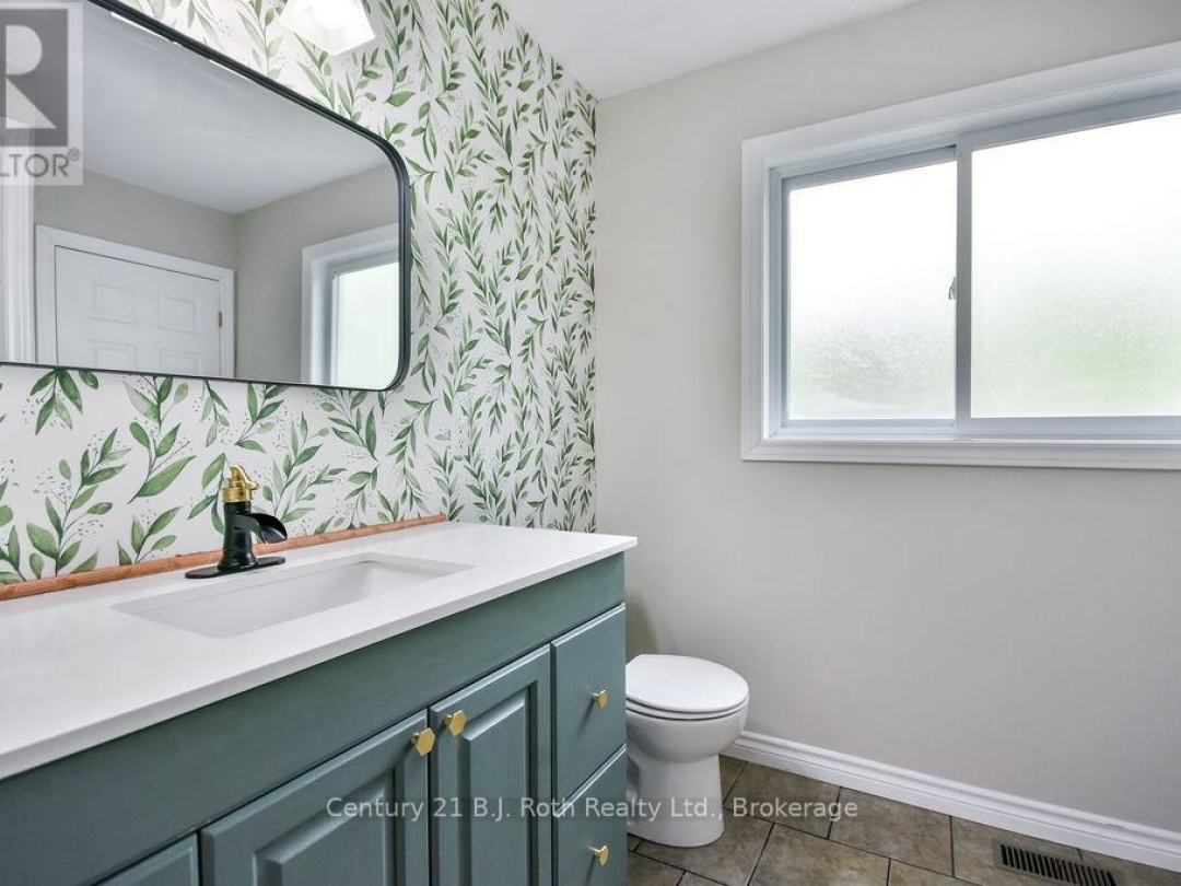 3416 Highview Avenue, Severn (West Shore)