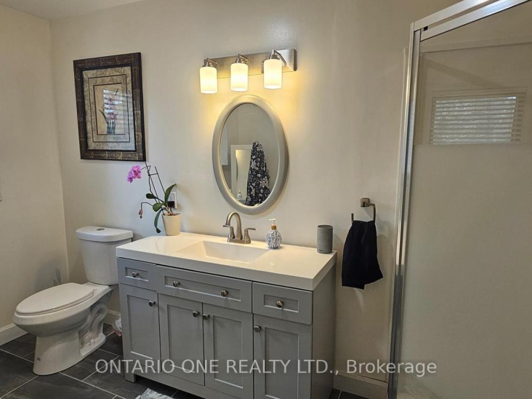 1045 COWBELL LANE, Gravenhurst (Morrison)