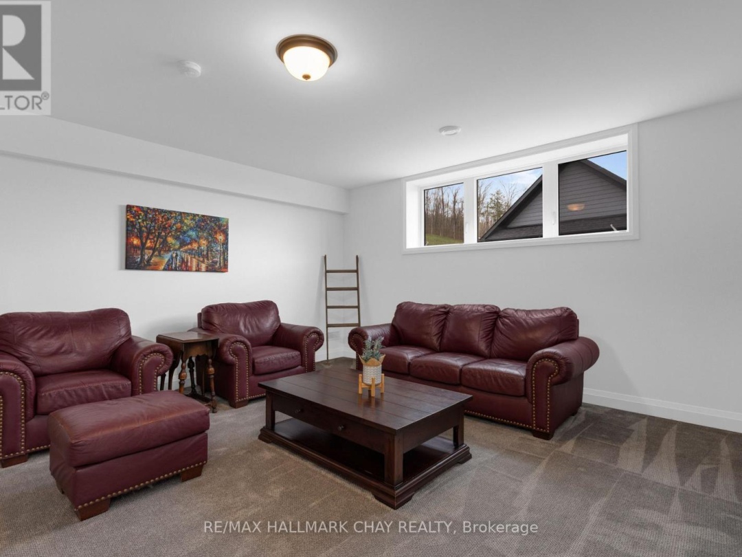 41 THOROUGHBRED DRIVE, Oro-Medonte