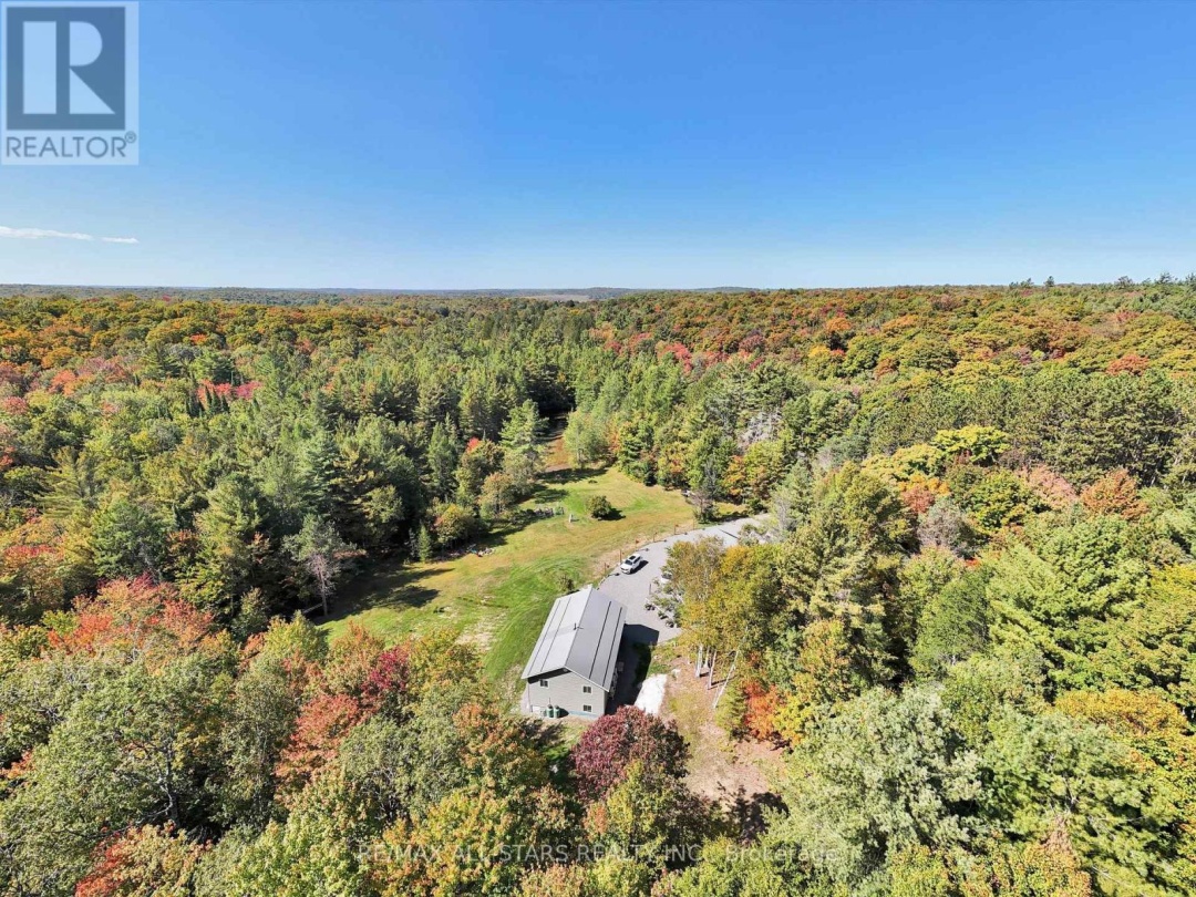 1435 FALKENBURG ROAD, Muskoka Lakes (Monck (Muskoka Lakes))