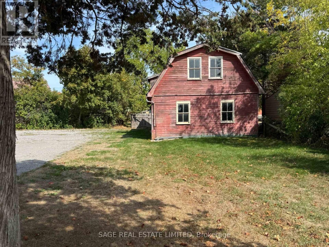 33 JOHN STREET, Kawartha Lakes (Bobcaygeon)